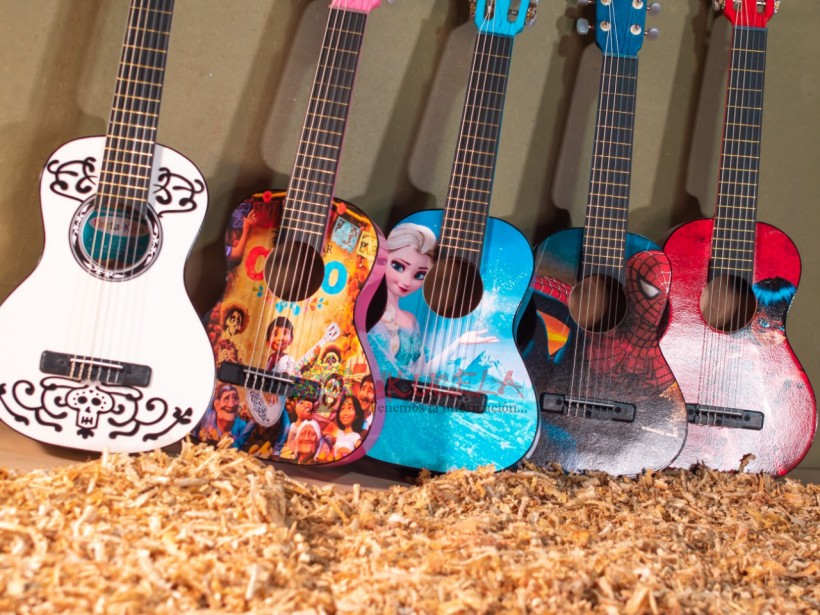 Guitarras Acusticas para niños