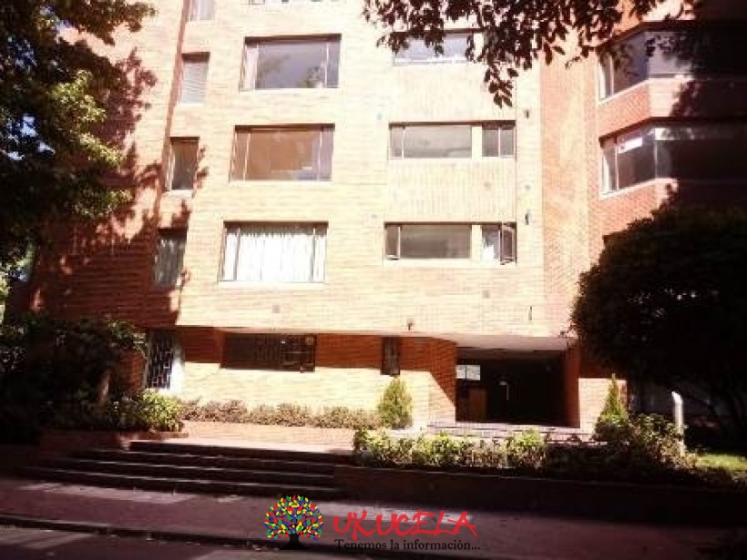 ARRIENDO APARTAMENTO  FRENTE AL PARQUE EL VIRREY