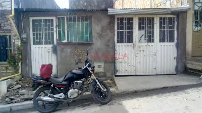 vendo casa lote 6x12  buena ubicación cerca a puerta al llano usme negociable