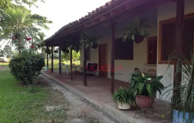 Me ofrezco como Mayordomo Agropecuario con mi Esposa  para trabajar en Fincas.