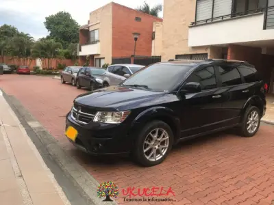 VENDO CAMIONETA DODGE JOURNEY CREW 2011