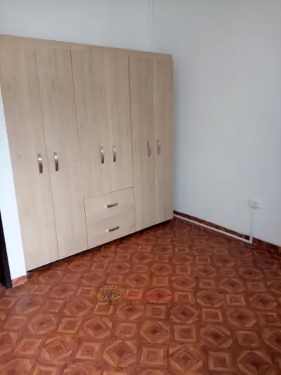 Vende casa en Villa Carmenza