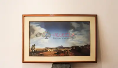 VENDO EXCELENTE OBRA DE ARTE "LEPHARMACIEN D´AMPURDAN" DALI