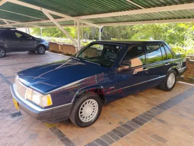 VOLVO 1993 original PROPONGAN cambio permuto X camioneta pickup estacas