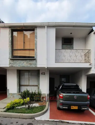 Venta casa en Conjunto cerrado