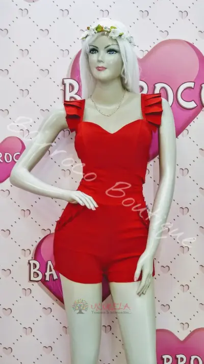 Jumper o enterizo en short marca Barroco