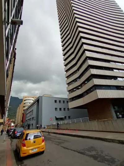arriendo aparta estudio en el centro de bogota