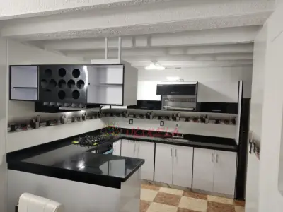 Cocinas integrales closets y puertas