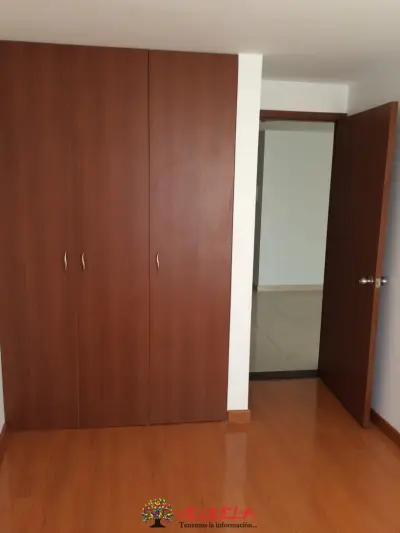 APARTAMENTO ARRIENDO