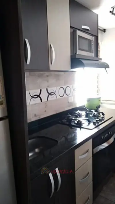 VENDO APARTAMENTO EN LA ARBOLEDA