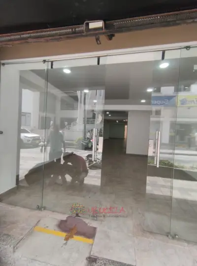 ARRIENDO LOCAL COMERCIAL CENTRO DE ARMENIA