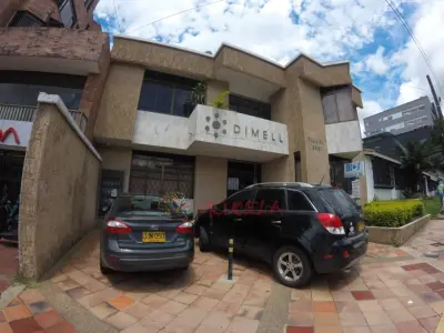 Se arrienda consultorio u oficina en el Barzal