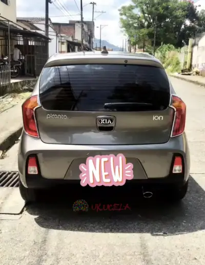 Se vende precio picanto summa automático con accesorios de lujo