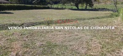 VENDO LOTE EN CHINACOTA