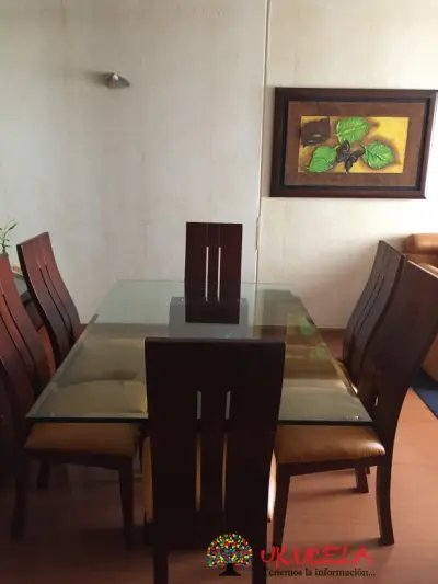 Juego de comedor lindísimo en perfecto estado