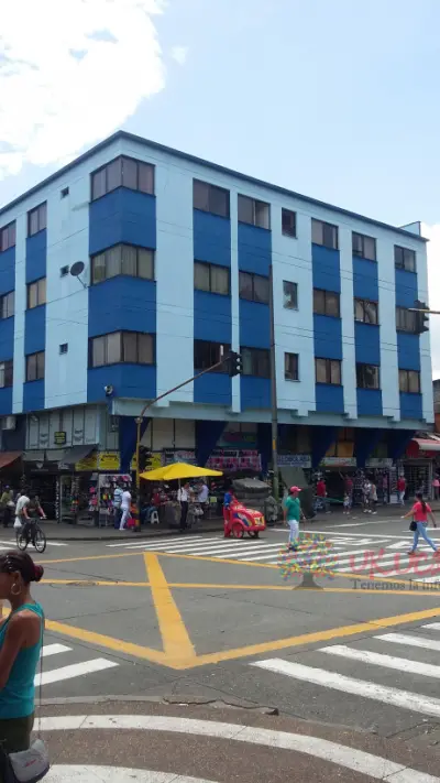 Lindo apartamento de 2 alcobas centro de pereira