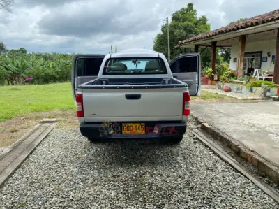 Camioneta dmax