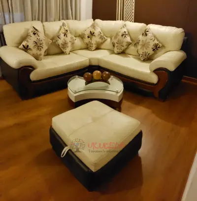 Sala en L y mesa de centro