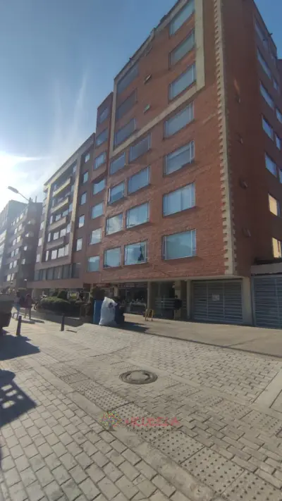 arriendo aparta estudio en santa bárbara