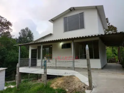 CASA LOTE CAMPESTRE EN ZIPACON