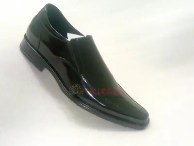 zapato formal en puro cuero talla unica 39