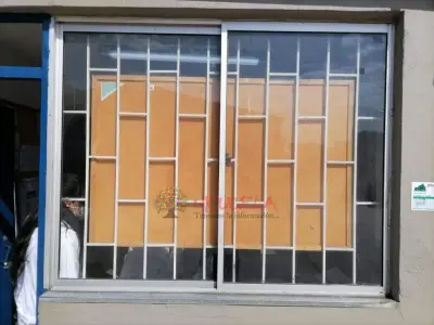 Adhesivos para vidrios y pared estilos únicos