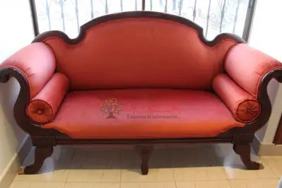 Se vende Sofá