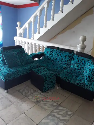 Se vende hermosa sala en L en PALMIRA