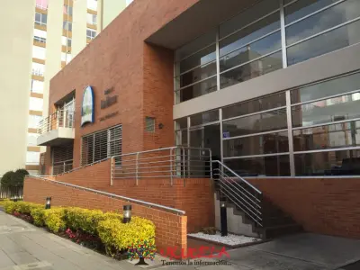 Vendo Hermosa Casa Inteligente Completamente Remodelada