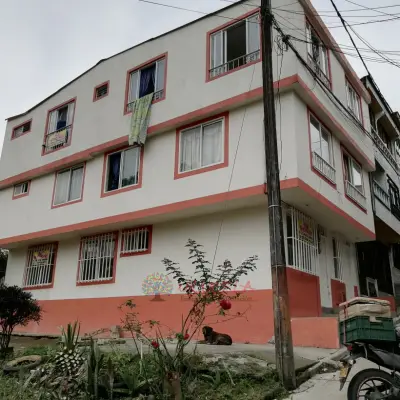 LOS OLIVOS - DOSQUEBRADAS - ESQUINERA 3 RENTAS 280 MILLONES