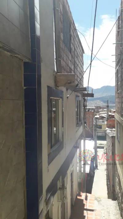 VENTA de CASA 3108010466