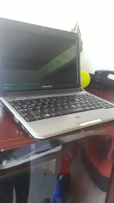VENDO PORTATIL LENOVO