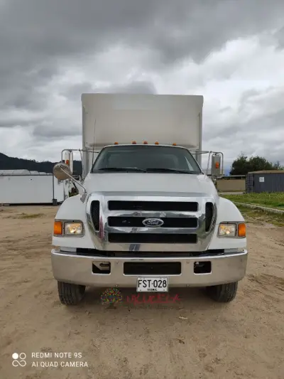 SE VENDE CAMIÓN