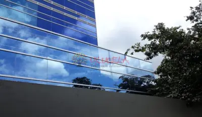 Fachadas en vidrio.