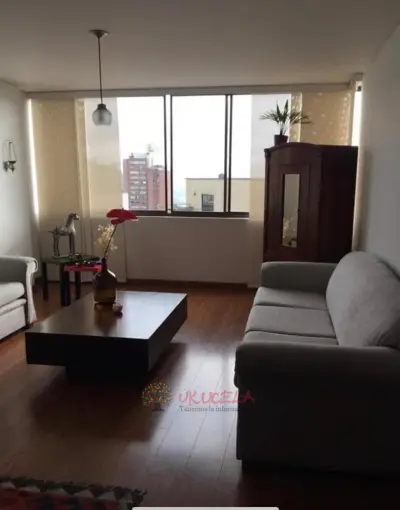 AMPLISMO APARTAMENTO EN PALERMO SOBRE LA AVENIDA PARALELA