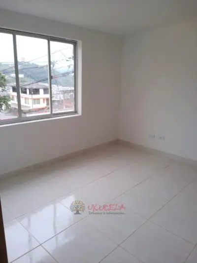 Vende casa en la Cumbre