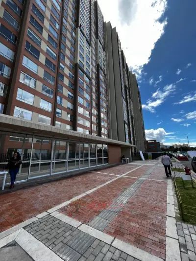 ARRIENDO APARTA ESTUDIO CALLE 170 CON 8 CONJUNTO NAVARRA