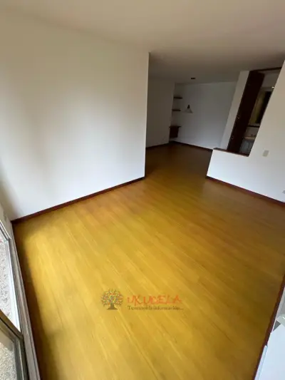 VENDO APARTAMENTO EN MAZUREN