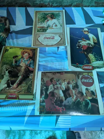 Vendo cuadros de los años 85 y 90 de coca cola company' antíguo