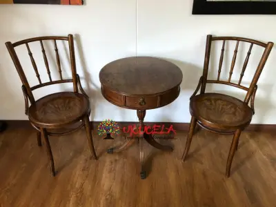 MESA SILLAS DE RUMANIA Y FRANCIA