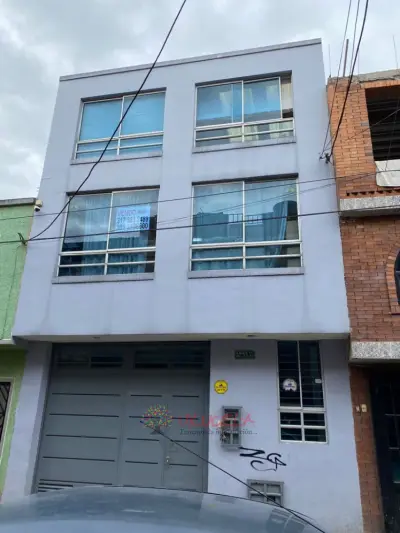 Entidad Financiera Vende Bodega en Mosquera
