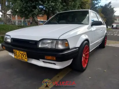 vendo mazda 323 coupe impecable