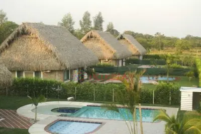 ALQUILER DE CABAÑAS Y CASAS VACACIONALES