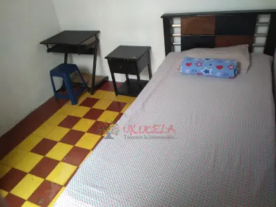Arriendo habitaciones en Medellín a una cuadra del parque de Boston.