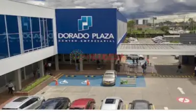 OFICINA ARRIENDO DORADO PLAZA
