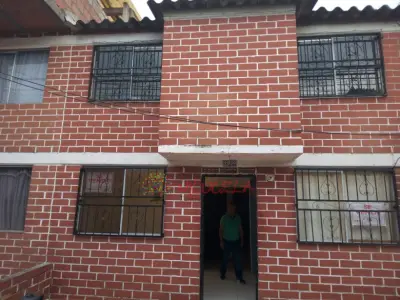SE VENDE CASA EN CALI COMPARTIR