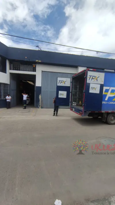 ARRIENDO BODEGA EN FONTIBÓN