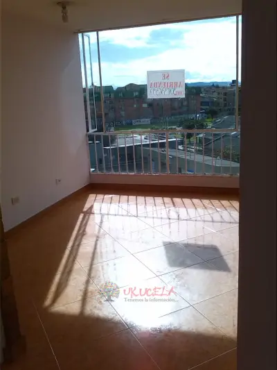 Arriendo 5 piso esquinero 3 hab parqueadero sotano