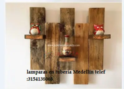 repisa lampara hermosa