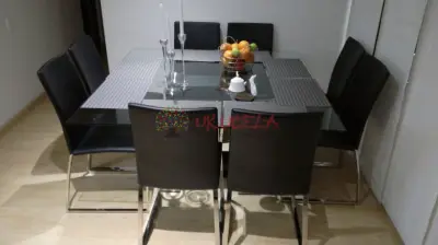 Comedor de Ocho Puestos